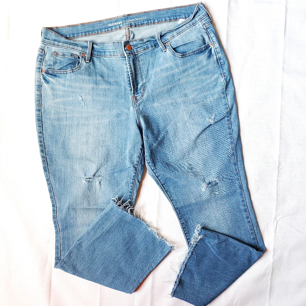 Old Navy Curvy Distressed Raw Hem Light Wash Jean